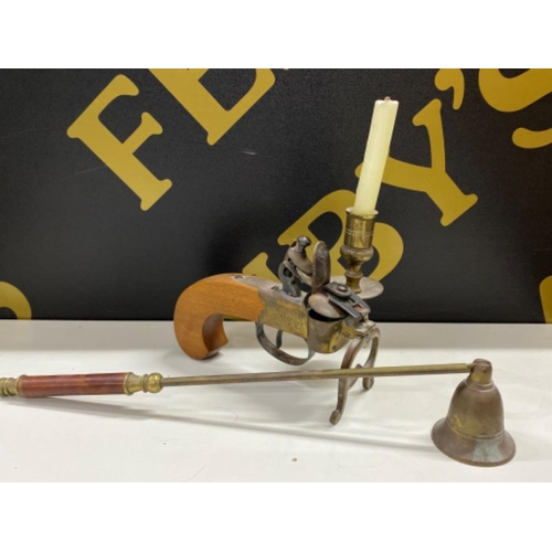 412 - 1930s Flintlock tinder lighter & Candle snuffer