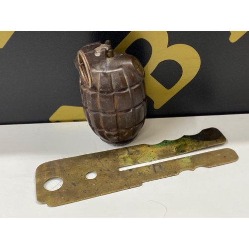 416 - Decantation WWI hand grenade & Army button polisher