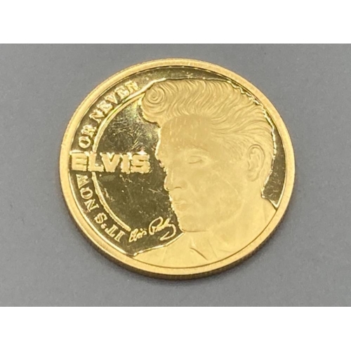 500 - Elvis Presley solid 9ct gold 2021 two crown “Elvis it’s now or never” coin 8.1g