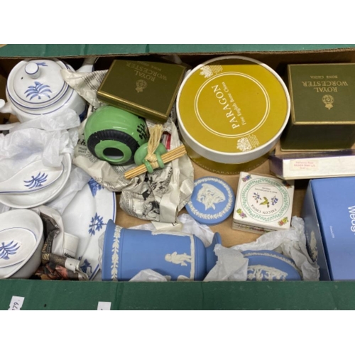 533 - Box containing a mixture of items to include oriental tea set, Wedgwood Jasper ware pieces, paragon ... 