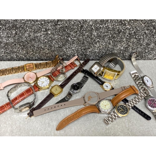 548 - Total of 15 ladies wristwatches (different makers)