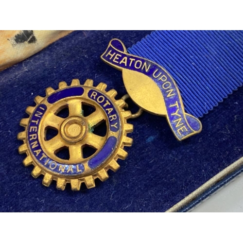 606 - Two inner wheel club medals/badges - Newcastle Upon Tyne plus a past president 1967-68 Rotary intern... 