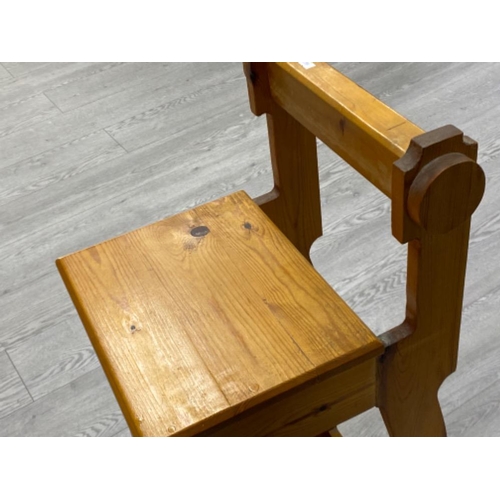 628 - Pine childs Barbour high chair