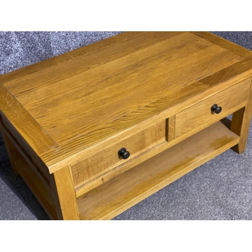 638 - Light oak storage coffee table fitted with 2x drawers, 100x60cm, Height 50cm