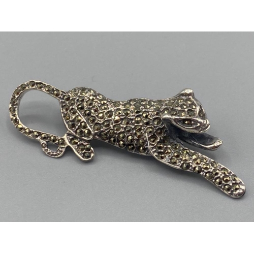 74 - A silver and marcasite leopard brooch, 6.3g