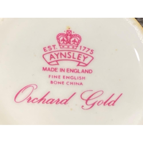 1 - 25 pieces of vintage Aynsley “Orchard gold” patterned tea China, includes cups, saucers, plates & te... 