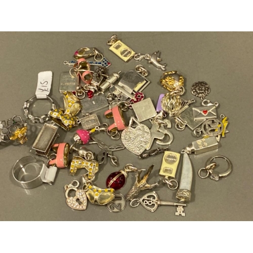 16 - Large job lot of brand new ex display silver charms & rings, 156.8g