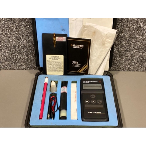 21 - Tri Electronics GXL-24 pro gold test kit in original case