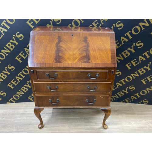 409 - Antique mahogany bureau with leather insert, fitted with 3 drawers, 75x44cm, height 102cm