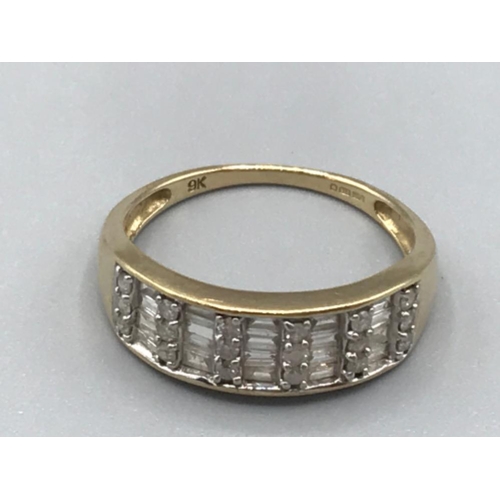 62 - 9ct gold fancy diamond ring size O 1/2 , 2.5g