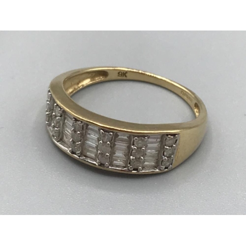 62 - 9ct gold fancy diamond ring size O 1/2 , 2.5g