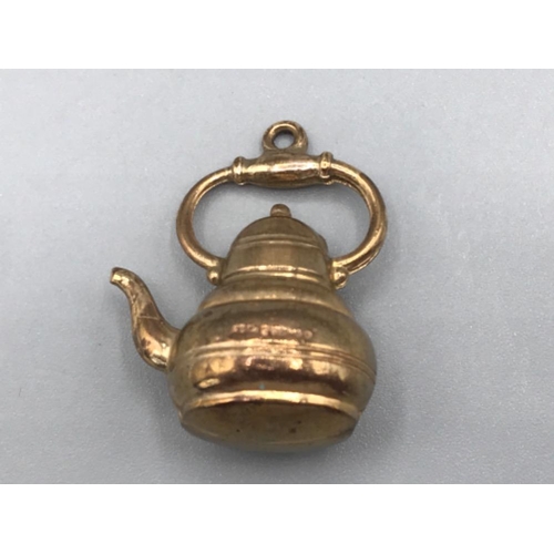 63 - 9ct gold teapot charm 3g