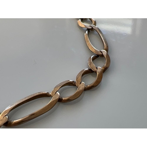 162 - 9ct gold link bracelet. 6.6g - This will be available for collection from 27th August as currently l... 