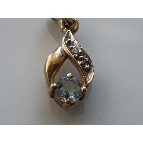 172 - Ladies 9ct gold aquamarine and white stone pendant. 0.5g - This will be available for collection fro... 