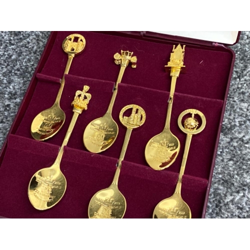 290 - Collectors world - 6 piece spoon set celebrating Queen Elizabeth II 50 years coronation anniversary ... 