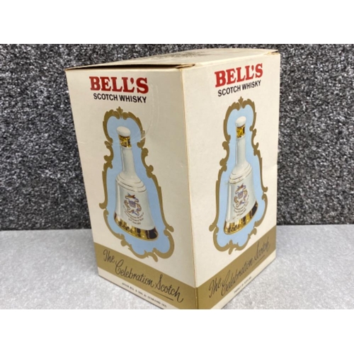 313 - Bells scotch whisky 50cl decanter commemorating the birth of Prince William of Wales 21st June 1982,... 