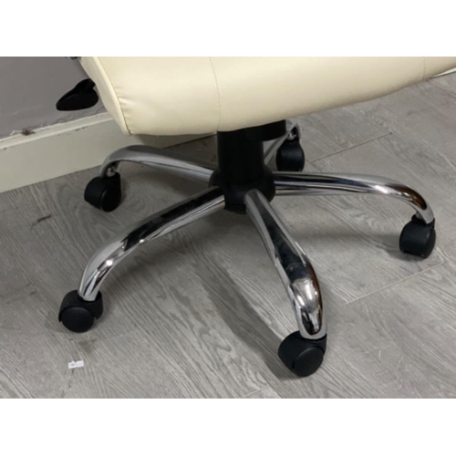 367 - Cream leatherette office armchair on swivel base