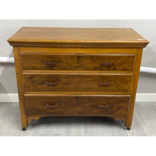 375 - Vintage 3 drawer oak chest - 102x47cm, Height 84cm