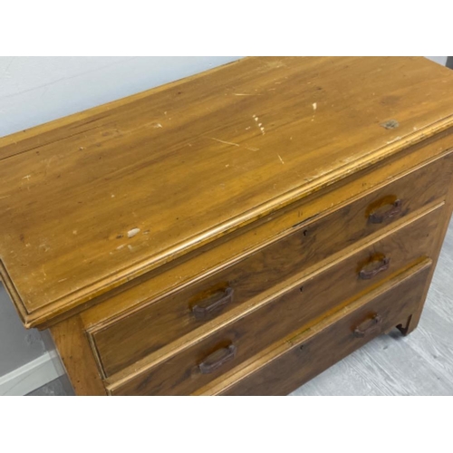 375 - Vintage 3 drawer oak chest - 102x47cm, Height 84cm