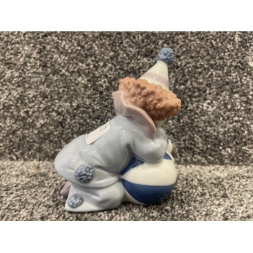 14 - Lladro 5278 Pierrot Clown with Puppy and Ball in good condition