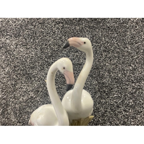 97 - Lladro 6641 The Flamingos in good condition with original box