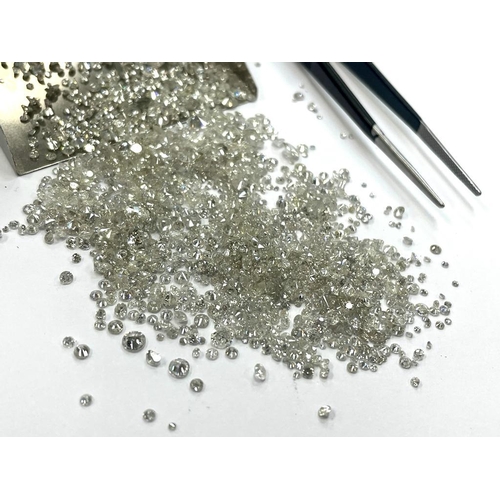 5 - 50.14cts Natural Round Brilliant White Diamonds various sizes - Unsorted, Ungraded, Uncertified - Al... 