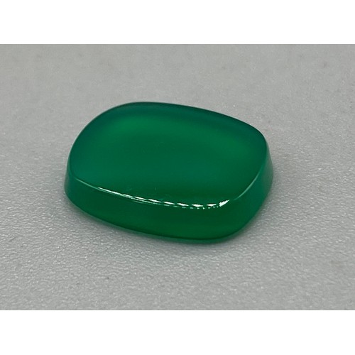 55 - 28 x Green stone slice gemstones 10mm x 12mm