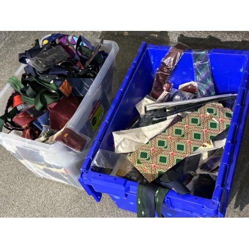 207 - Large quantity of miscellaneous Gents ties - novelty, football, lodge Union, Guinness etc, some with... 