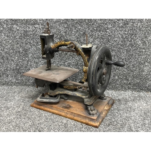 22 - Antique pre 1888 “improved Shakespeare” sewing machine by the Royal Manufacturing Company LTD, on or... 