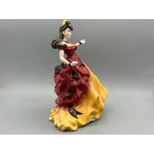 252 - Royal Doulton HN 3703 Figure of the year 1996 figurine, in good condition