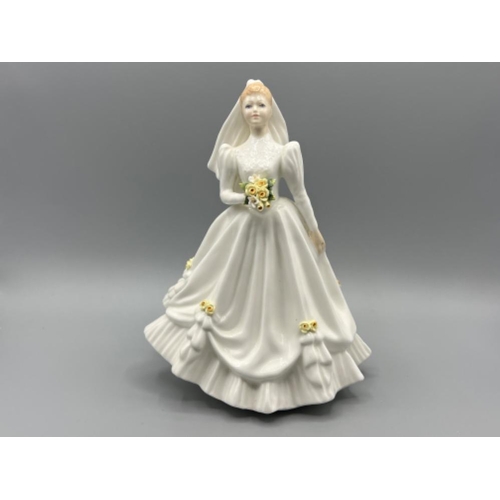 258 - Royal Doulton HN 3284 Bride (white)figurine, in good condition