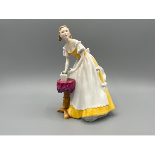 259 - Royal Doulton HN 3095 Happy birthday figurine, in good condition