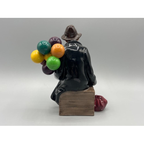 267 - Royal Doulton HN 1954 The Balloon man figurine, in good condition