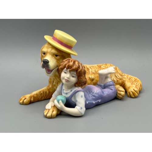 275 - Royal Doulton Childhood memories (Best friends) figurine, in good condition