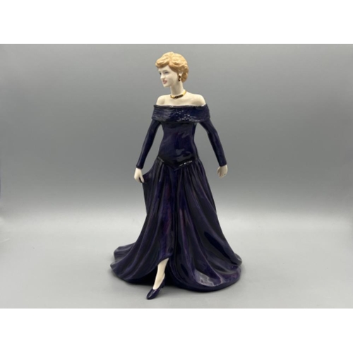 285 - Royal Doulton to the commemorative life of Diana princess of Wales figurine, in good condition