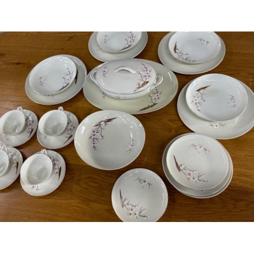 399 - 27 pieces of Hand painted Nunome fine China