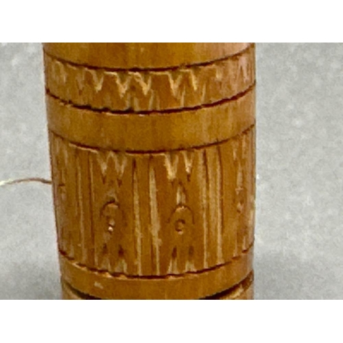 46 - Unusual treen barrel dual bobbin spool (made in the USSR)