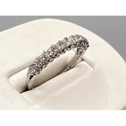 108 - Ladies 18ct white gold diamond 11 stone ring, size O (2.21g)