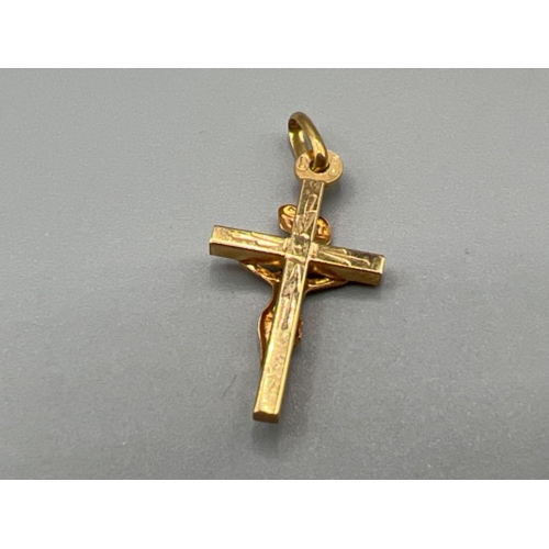 61 - Nice 9ct gold Crucifix (1.43g)