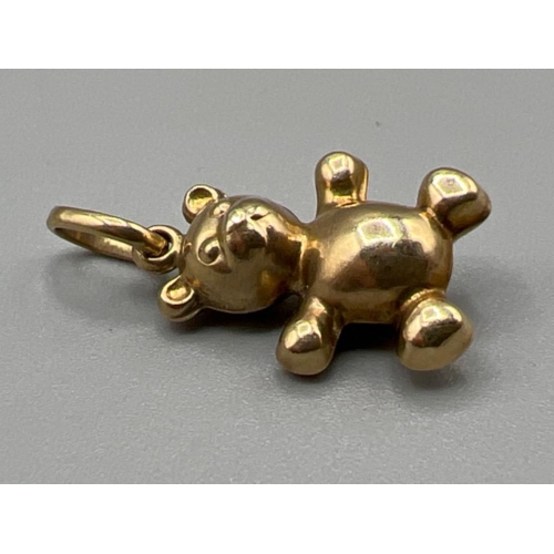 66 - 9ct gold Teddy bear pendant (0.94g)