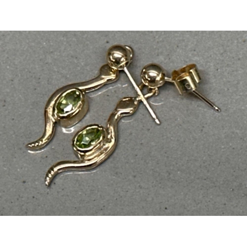 56 - 9ct gold peridot drop earrings - 2g gross