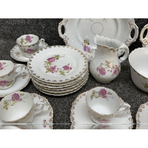 71 - 34 pieces of Antique KPM tea China, (Germany, Berlin) with hallmarks dating 1825 onwards