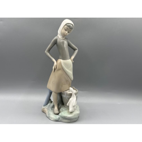 157 - Lladro figure 4682 Girl With Milk Pail, good condition, height 24cm