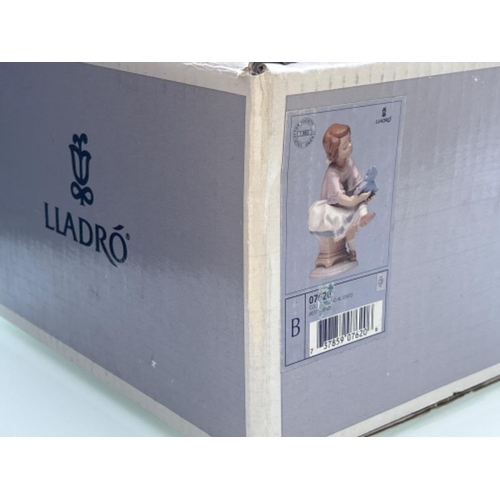 18 - Lladro 7620 ‘Best friend’ in good condition and original box