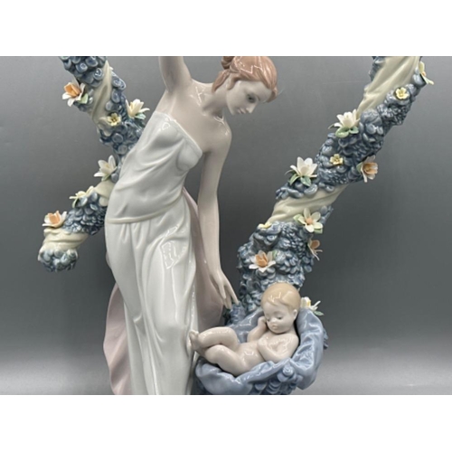 210 - Large “Inspiration Millennium 2000” Lladro figure 6571 Rebirth, height 41cm , with original box, unf... 