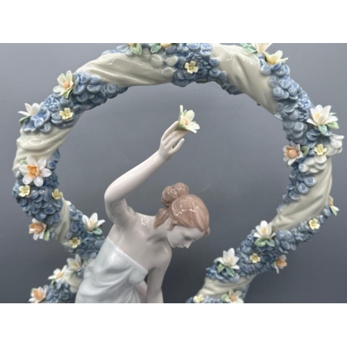 210 - Large “Inspiration Millennium 2000” Lladro figure 6571 Rebirth, height 41cm , with original box, unf... 