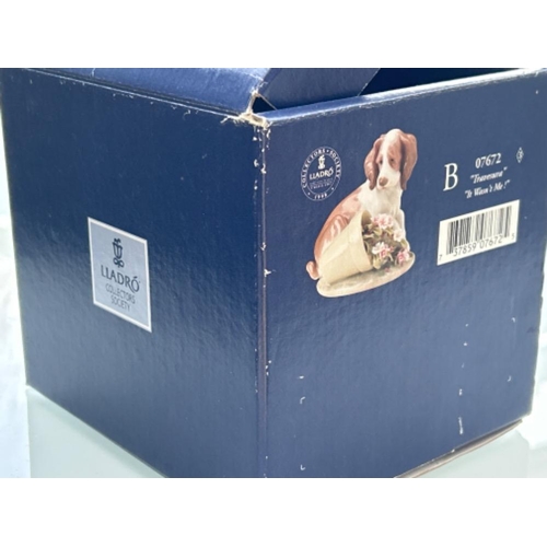 27 - Lladro 7672 ‘It wasn’t me’ in good condition and original box