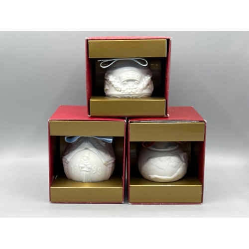 45 - Lladro x3 Christmas balls including 1998, 2000 & 2002 all in good condition with original boxes