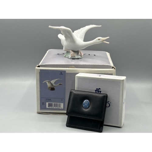 57 - Lladro 1264 ‘Duck’ and Lladro wallet in good condition and original boxes