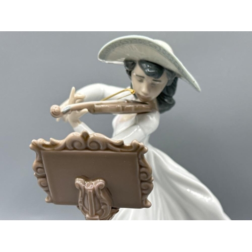 73 - Lladro figure 6243 Sweet Symphony, signed & dated to the base, good condition, height 24cm, with ori... 